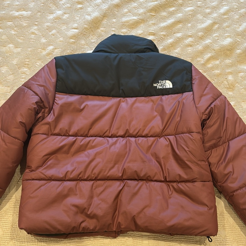 Women’s North Face - Picture 3 of 3